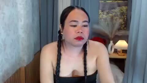 LEAH online show from March 2026 01:17:01 PM