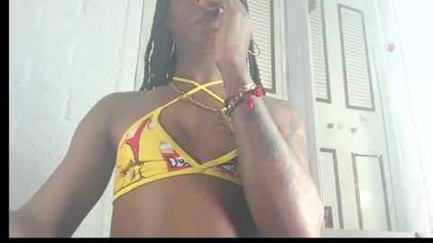 Nathaly online show from December 2024 11:04:02 AM