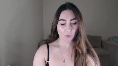 Marisha Arimova online show from October 2025 11:35:01 PM