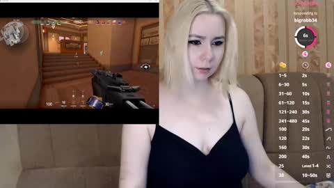 Snapshot of marishka505 chatting on March 2025 03:02:02 AM marishka505 online show from March 2025 03:02:02 AM