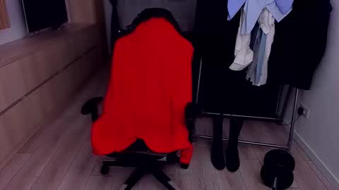 MarisMuscle online show from April 2026 07:06:01 PM