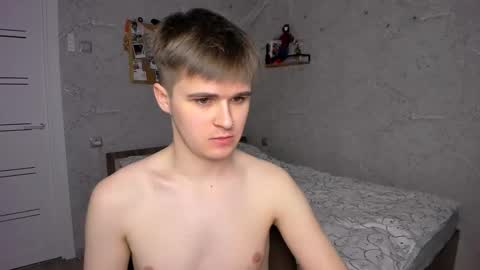 Mark online show from March 2025 08:25:01 PM