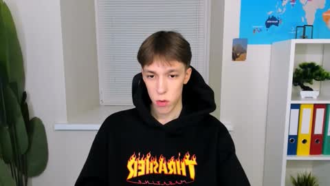 Snapshot of mark_branston chatting on October 2025 10:48:02 AM Mark online show from October 2025 10:48:02 AM