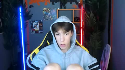 Snapshot of mark_branston chatting on November 2025 10:47:02 AM Mark online show from November 2025 10:47:02 AM