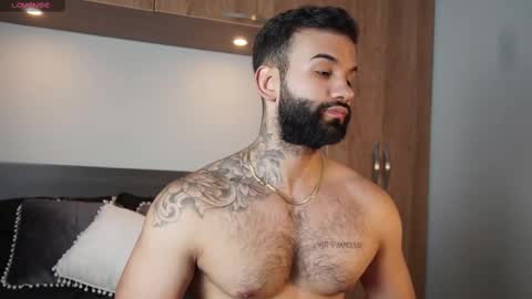 Mark online show from September 2025 10:00:02 PM