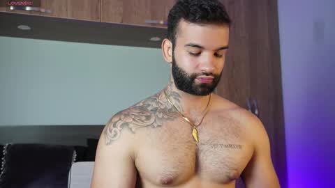 Mark online show from October 2025 05:34:01 PM