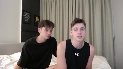 Snapshot of mark_only chatting on October 2025 11:22:02 AM Mark Howard online show from October 2025 11:22:02 AM