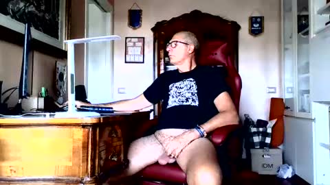 markmarkmark00 online show from August 2026 09:01:02 AM