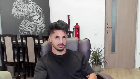 Tison online show from October 2025 07:20:02 AM