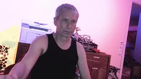 Markus081976 online show from April 2026 08:14:02 PM