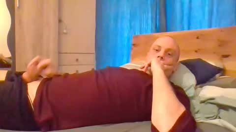 markus_7 online show from October 2025 02:29:02 PM