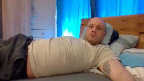 markus_7 online show from March 2026 09:24:02 AM