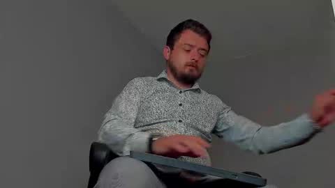 MARK online show from November 2025 12:10:01 AM