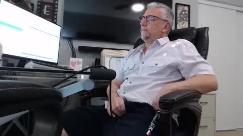 marky0029 online show from April 2026 03:59:02 PM