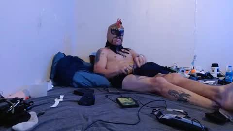 markymark101825061 online show from December 2024 01:46:01 AM