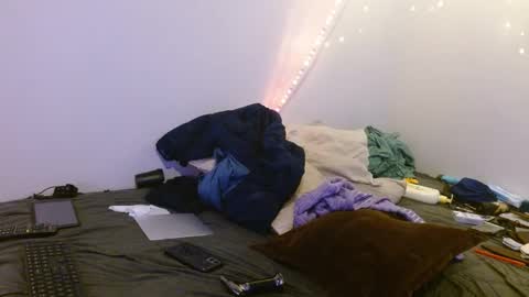 markymark101825061 online show from February 2025 06:09:01 PM