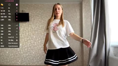 Snapshot of marlenagehlert chatting on September 2025 02:07:02 PM Olivia online show from September 2025 02:07:02 PM