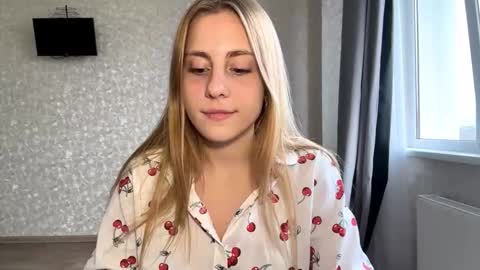 Snapshot of marlenagehlert chatting on November 2025 11:45:01 AM Olivia online show from November 2025 11:45:01 AM