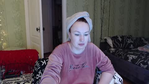 MarleneXDietrich online show from February 2025 12:03:02 PM