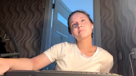 Snapshot of marloginanni chatting on July 2026 12:07:02 PM Mia online show from July 2026 12:07:02 PM