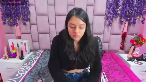 Marly Anal  online show from March 2025 02:18:01 PM