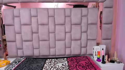 Marly Anal  online show from September 2025 01:55:02 PM