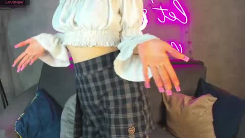 Emmaa online show from May 2026 01:36:02 AM