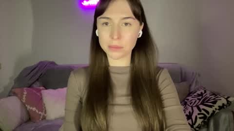 Snapshot of maroonaaa chatting on October 2025 11:20:02 AM Mary online show from October 2025 11:20:02 AM