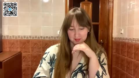 Miriam online show from October 2025 08:53:02 PM