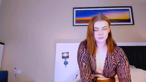 Mari online show from October 2025 05:50:02 AM