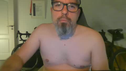 Snapshot of marriedcock1980 chatting on December 2024 04:49:02 PM marriedcock1980 online show from December 2024 04:49:02 PM