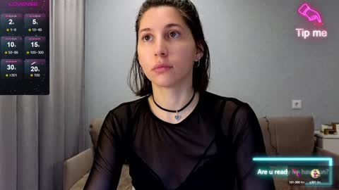 Snapshot of marrycolins chatting on December 2024 01:58:01 AM marrycolins online show from December 2024 01:58:01 AM