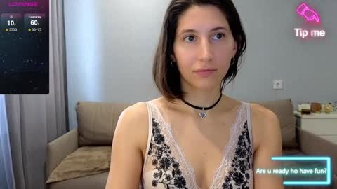 Snapshot of marrycolins chatting on December 2024 05:29:02 AM marrycolins online show from December 2024 05:29:02 AM