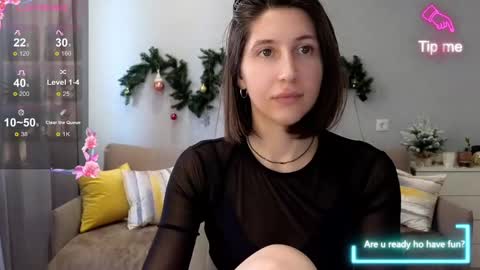 Snapshot of marrycolins chatting on December 2024 05:39:01 AM marrycolins online show from December 2024 05:39:01 AM