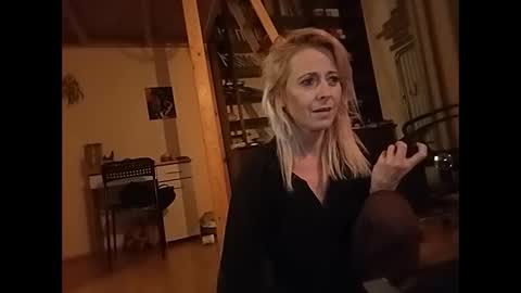 MaryGoRound online show from January 2025 03:39:02 AM