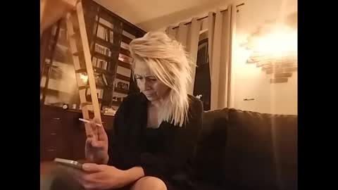 MaryGoRound online show from February 2025 11:24:01 PM