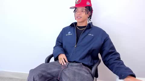 MARSHALL online show from January 2026 01:02:02 PM