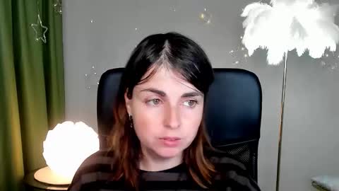 martaedams online show from December 2025 06:11:01 AM