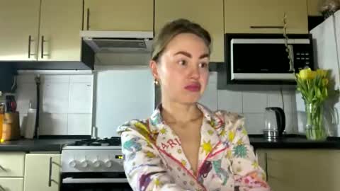 Marta online show from March 2026 09:21:01 PM