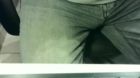 martial04 online show from April 2026 07:11:02 PM