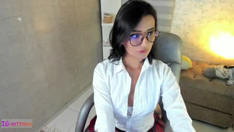 Martina online show from January 2025 05:11:01 AM