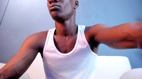 Snapshot of martin_killer chatting on December 2024 01:32:02 AM Martin online show from December 2024 01:32:02 AM