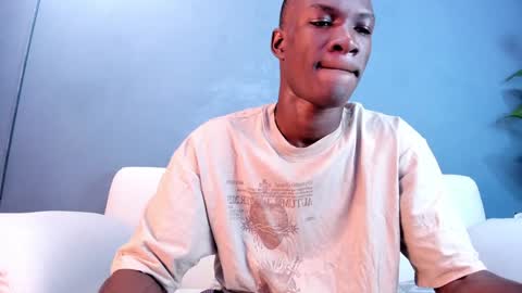 Snapshot of martin_killer chatting on December 2024 01:34:02 AM Martin online show from December 2024 01:34:02 AM