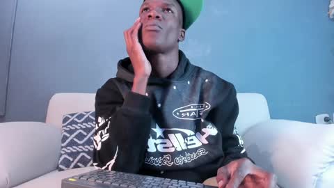 Snapshot of martin_killer chatting on January 2025 01:05:02 AM Martin online show from January 2025 01:05:02 AM