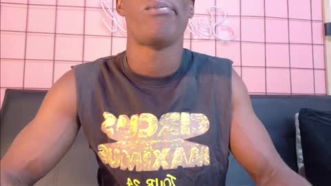 Snapshot of martin_killer chatting on October 2025 01:40:01 AM Martin online show from October 2025 01:40:01 AM