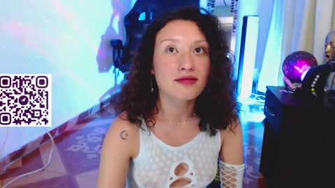 Snapshot of martina_adams chatting on February 2025 11:58:02 PM mari online show from February 2025 11:58:02 PM