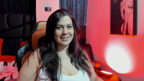 Snapshot of martina_foxy_ chatting on January 2025 11:56:02 AM MARTINA online show from January 2025 11:56:02 AM