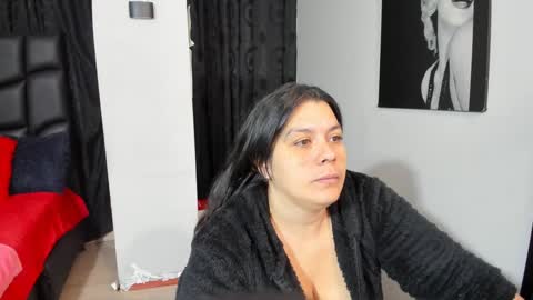 Snapshot of martina_foxy_ chatting on January 2025 11:26:01 AM MARTINA online show from January 2025 11:26:01 AM