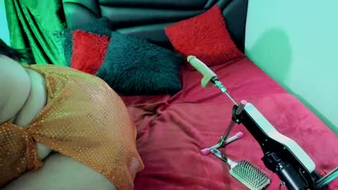 Snapshot of martina_foxy_ chatting on January 2025 02:46:02 PM MARTINA online show from January 2025 02:46:02 PM