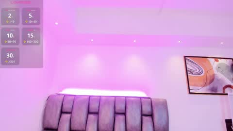 Martina online show from February 2025 03:34:01 PM